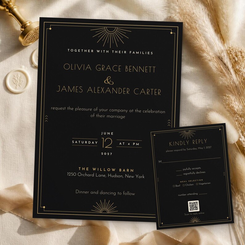 K&ouml;nnte beinhalten: Ein schwarzes Hochzeitseinladungs- und Antwortkartenset mit goldener Schrift und Sonnenstrahlen-Motiven. Die Einladung nennt Olivia Grace Bennett und James Alexander Carter, Samstag, 12. Juni 2027, im The Willow Barn, 1250 Orchard Lane, Hudson, New York.