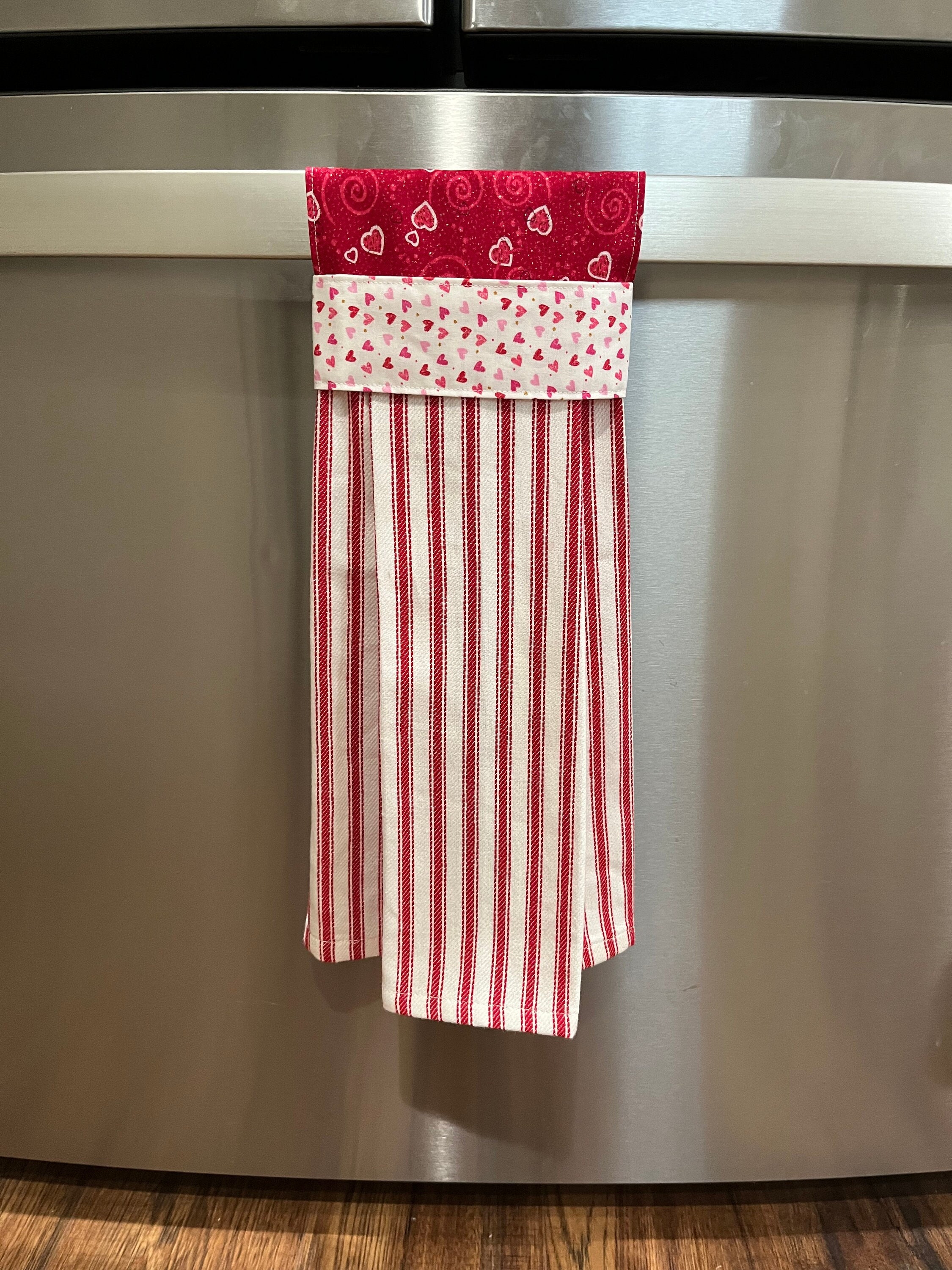 Red Roses Hanging Kitchen Towel, Valentine Day Hand Towels With Hanging Loop,  Handmade Easy Hang and Stay Put Dish Towel With Snap Closure 