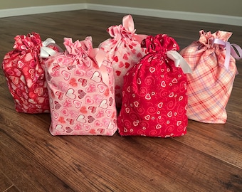 Valentine Fabric Gift Bag: Reusable Heart Print Cinch Bag (13x16 inches)