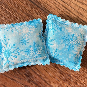 Winter Hand Warmers - Christmas Party Favors - Reusable Hand Warmers - Heating Pads