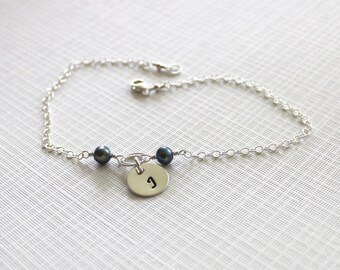Silver initial bracelet, personalized jewelry, personalize bracelet, pearl jewelry, mothers gift, wedding gift, bridesmaid gift
