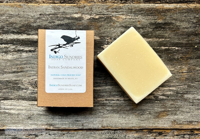 Indian Sandalwood Handmade Soap zdjęcie 1