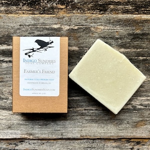 Farmer&#39;s Friend Pumice Soap with Essential Oils of Orange and Lemon