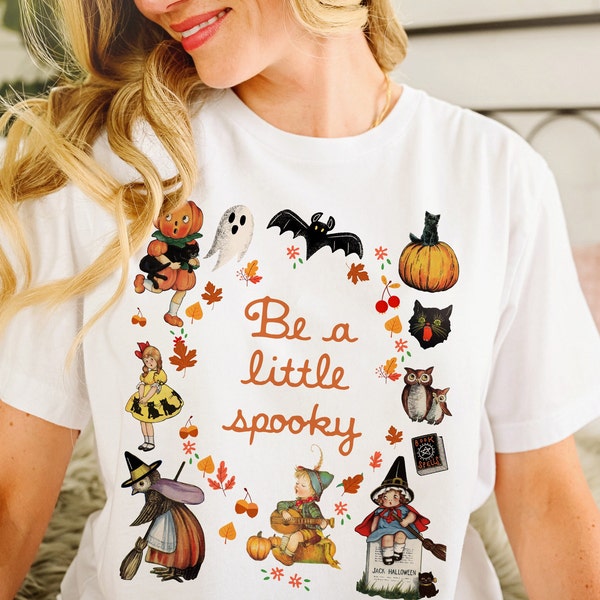 Be a Little Spooky Happly Halloween Vintage Soft T-shirt