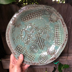 green pottery platter, round fruit plate pottery, round serving plate green pottery, housewarming pottery gift plate, pottery platter green
