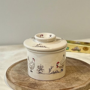 Butterdose, Keramik im französischen Stil, Buttertopf im Hühnerhof-Stil, Chateaucore-Küchengeschenk, streichbare Butter!