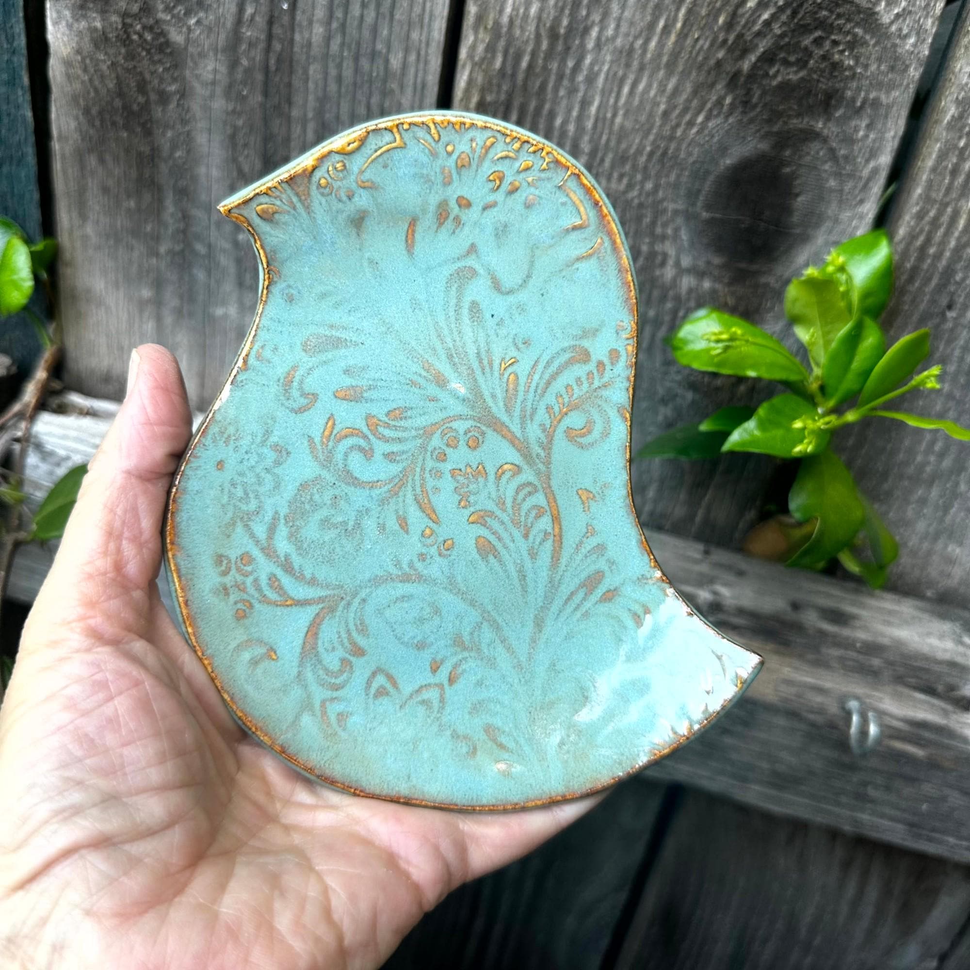 ❣️本日気まぐれセール【新品】陶器製飾り皿  壁掛け 立体的  レース細工  陶器 KerenOrHandmade - Etsy 日本