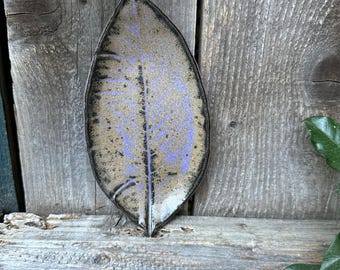 leaf dish, ceramic avocado leaf dish, real avocado leaf dish, leaf bowl, anniversary pottery gift, pressed leaf dish, leaf lover gift