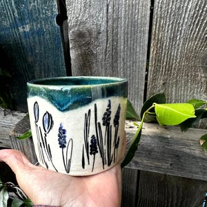ceramic planter pot, wheel-thrown pottery planter, succulents planter, indoor outdoor planter pot, home pottery gift, green botanical design