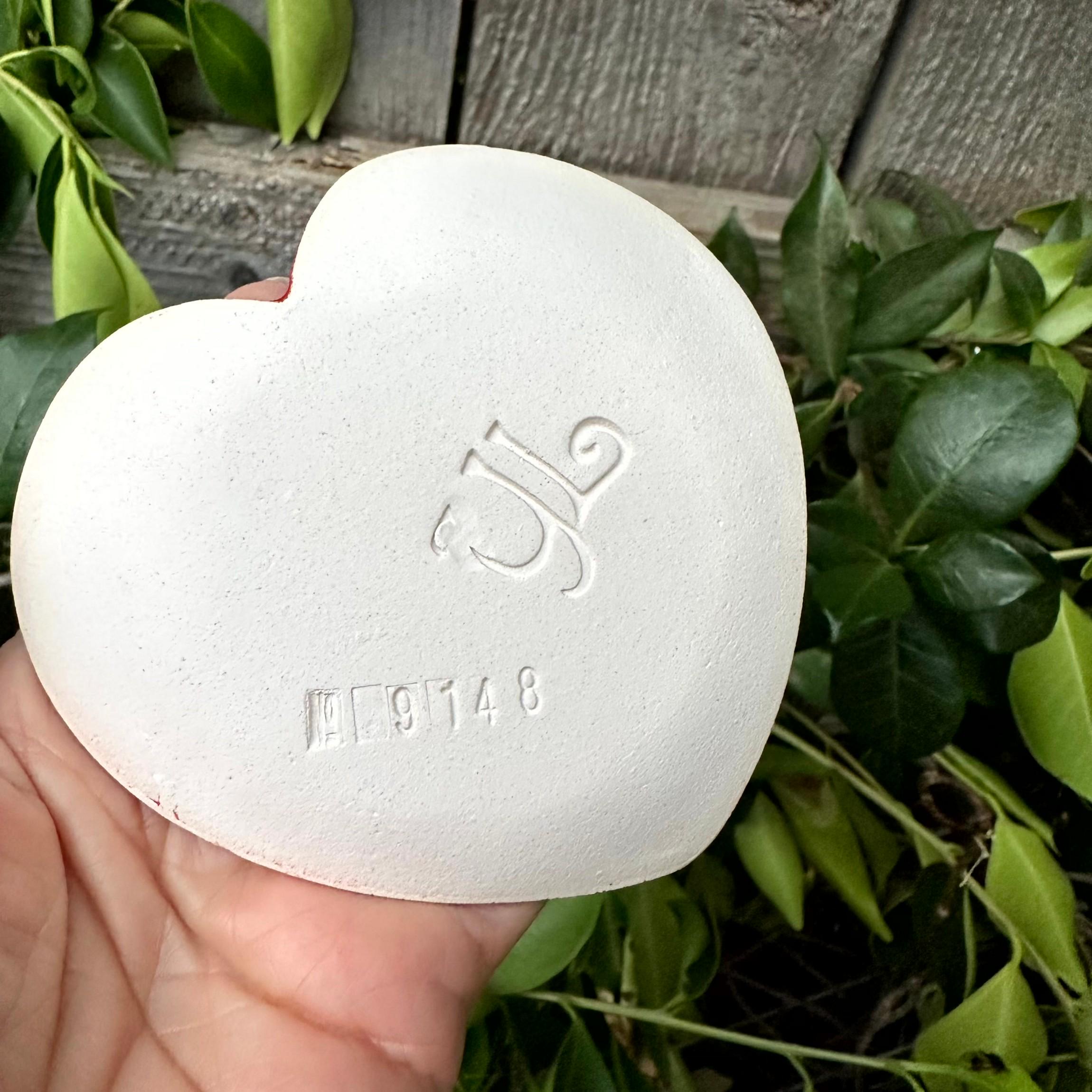 ハート型の陶器製鳥の皿：ストーンウェアの陶器ギフト - Etsy 日本