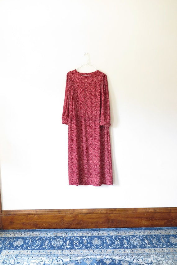 1980s VTG Dress- Red Flowered Florals 3/4 Length S