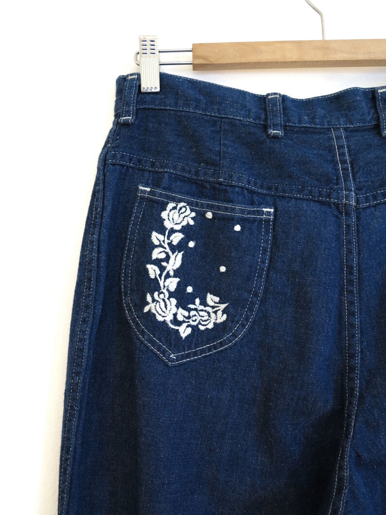 31w 70s vintage high waisted jeans 70s vintage jeans embroidered jeans womens vintage 31 waist
