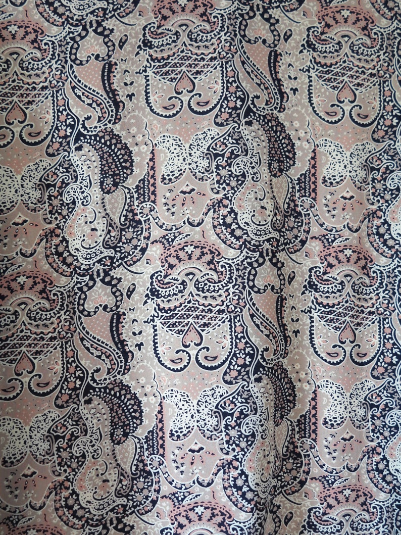 80s vintage paisley Pendleton silk like blouse top sweet collar light and lovely top small medium