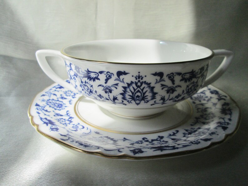 Thank You Gift Housewarming Gift Father/'s Day Gift Hand Decorated Blue Floral Design on White Hostess Gift 1960s WORCESTER CREME SOUP