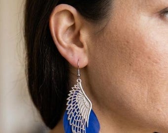 Brincos de asa de anjo com penas verdadeiras, brincos longos boho com penas nas cores azul, roxo, rosa e branco, brincos marcantes, presente para mulheres.
