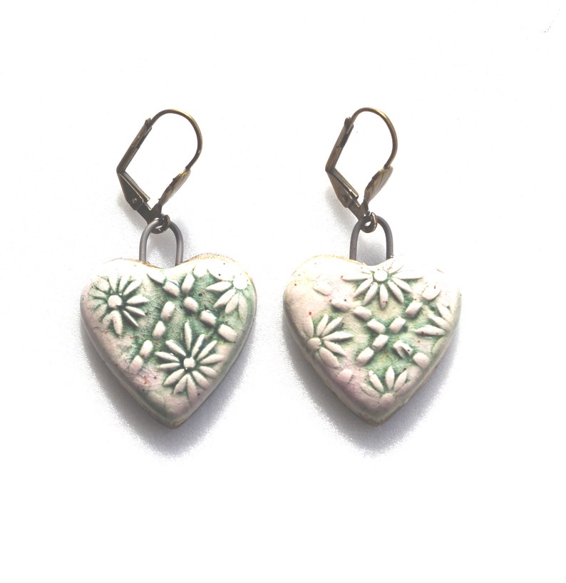 Romantic earrings flowers hearts gray pink, handcrafted ceramics. image 2