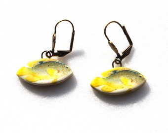 Pretty earrings small yellow grey green fish, original shape, handcrafted ceramics.