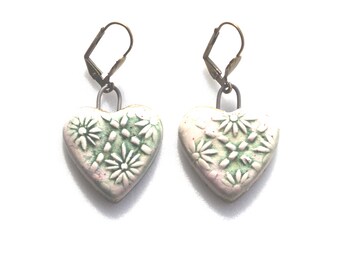 Romantic earrings flowers hearts gray pink, handcrafted ceramics.