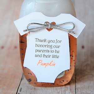 Halloween Baby Shower Party Favors l Welcome Our little pumpkin l Coed Parents-to-be l Fall Baby t-shirt t-shirt l 10 Tags (TAGS ONLY)