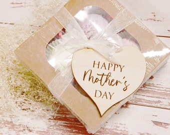 Happy Mother's Day Tag, Mother's Day Gift Idea, Wooden Tag for Mom, Wood Heart Tag, Mom Gift Ideas ~ Mothers Day Gift ~ Gifts for Her