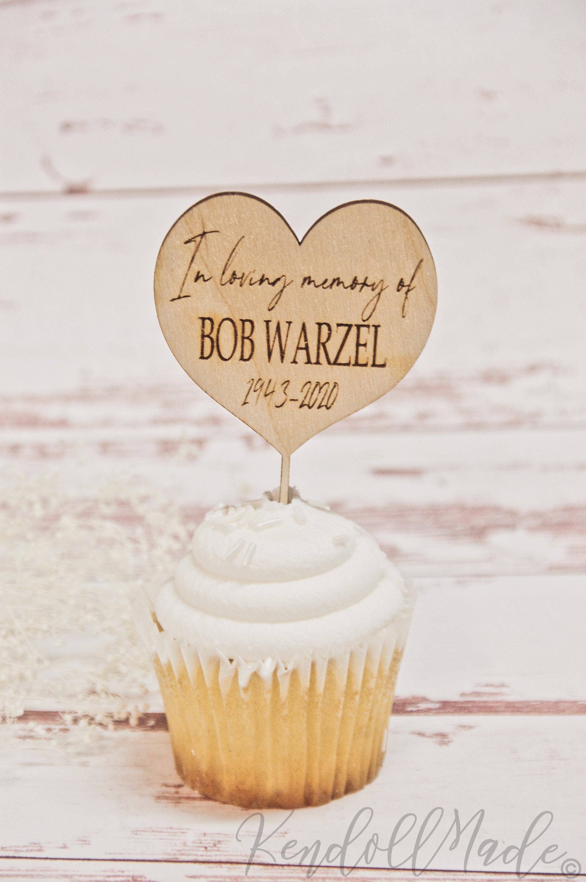 Funeral Cupcake Toppers, celebration of life wooden toppers, In loving Memory Heart Food Picks, Memorial Cake Topper, in our hearts  decor
