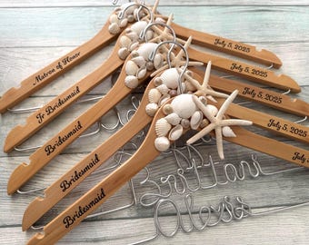 Beach Wedding Dress Hanger, Wire Name Hanger, Destination Wedding Gift, Personalized Wedding Dress Hanger, Beach Bride, Custom Bridal Hanger
