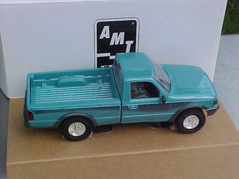 1994 Ford Ranger Stx Pickup Truck Promotional Promo Model In Bright Calypso Green Mint New Old Stock Original Box Collectible 124th Scale
