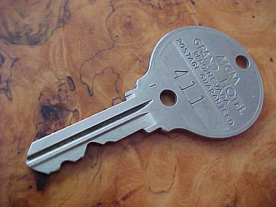 1980s Mgm Grand Hotel Brass Room Key 411 Reno Nevada Lions Head Return Postage Oversized Unique Scarce Memorabilia Gambling Slot Machines