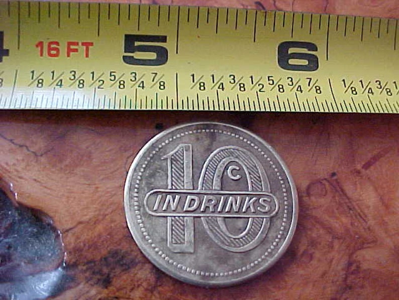 1940s 1950s T-N-T TAP Bar 10 Cent in Drinks Trade Brass Token 5128 W Grand Chicago Exc Exonumia Ol Skool Drinker Alcohol Collectible VGC