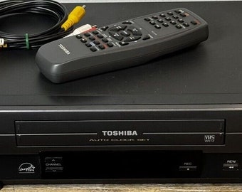 Toshiba w-512 Hi Fi 4 head VHS VCR VHS Player with Remote, Cables & Hdmi Adapter