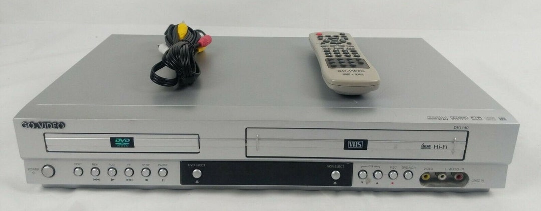 Go Video DV1030 DVD VCR Combo DVD Player Vhs Player Combo (New