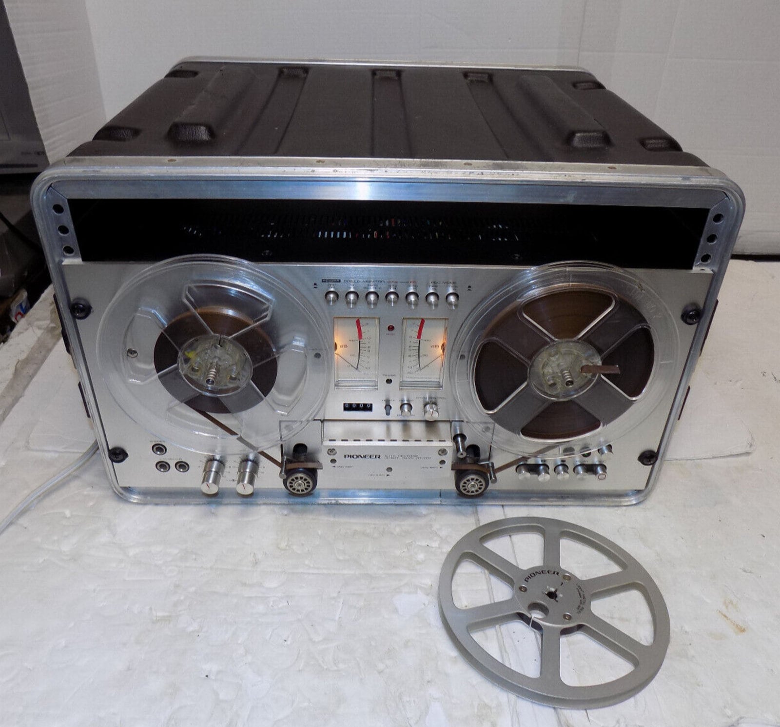 Vintage Reel to Reel Tape Recorders 