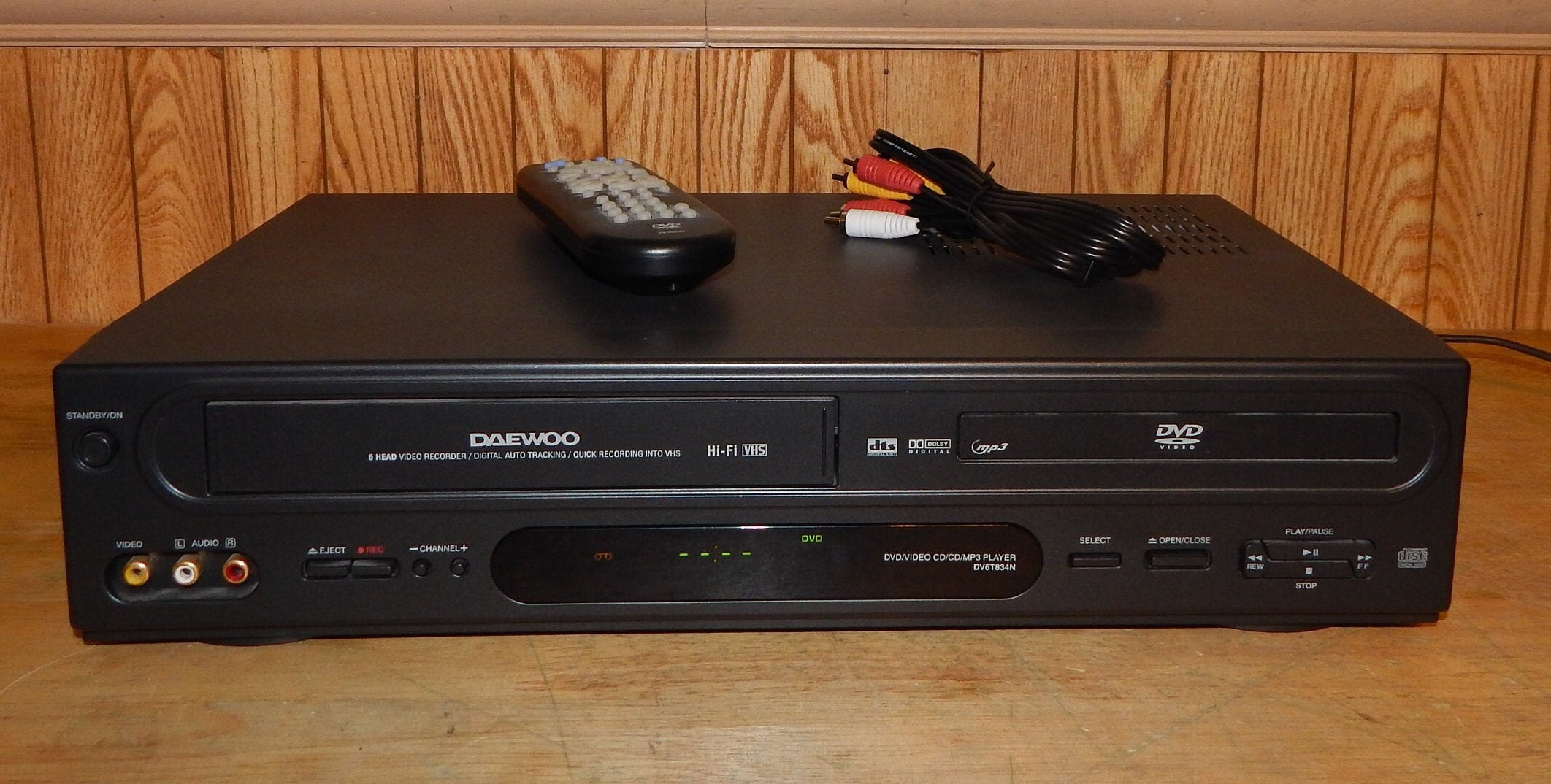 Daewoo dvt50n Mono VHS VCR Recorder Player VHS Player With Remote