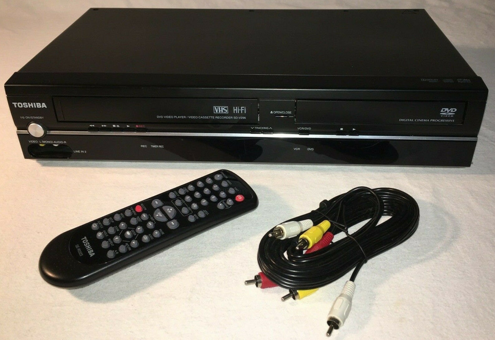 Toshiba SDV296 DVD player/VCR combo - Thumbnail 5
