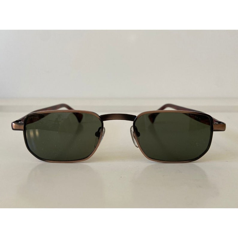 Classic rectangular rare vintage sunglasses image 5
