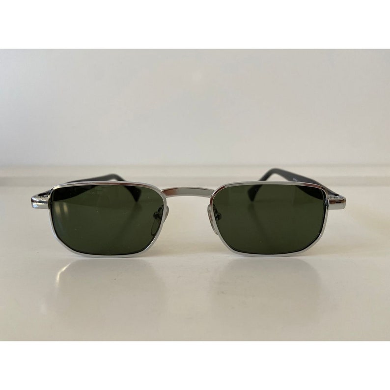 Classic rectangular rare vintage sunglasses image 7