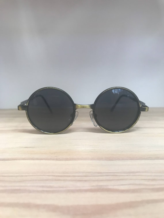 Round vintage sunglasses for narrow face