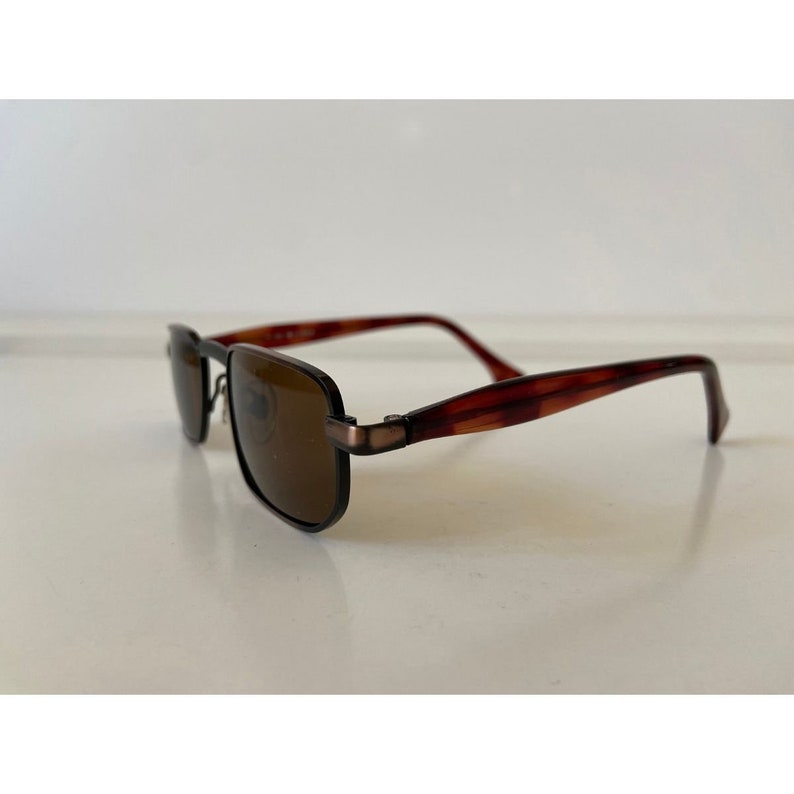 Classic rectangular rare vintage sunglasses image 4