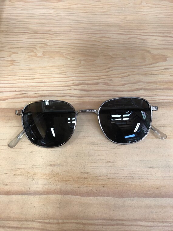 Small square sunglasses - image 5