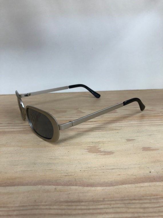 Rectangular vintage sunglasses - image 4