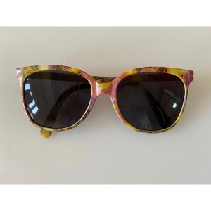 Kid&#39;s vintage sunglasses various shapes