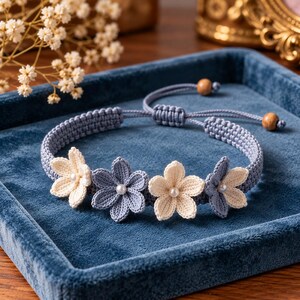 Haakpatroon voor een bloemenarmband (PDF), verstelbare armband in macraméstijl met parelkralen, haakpatroon voor gevorderde beginners