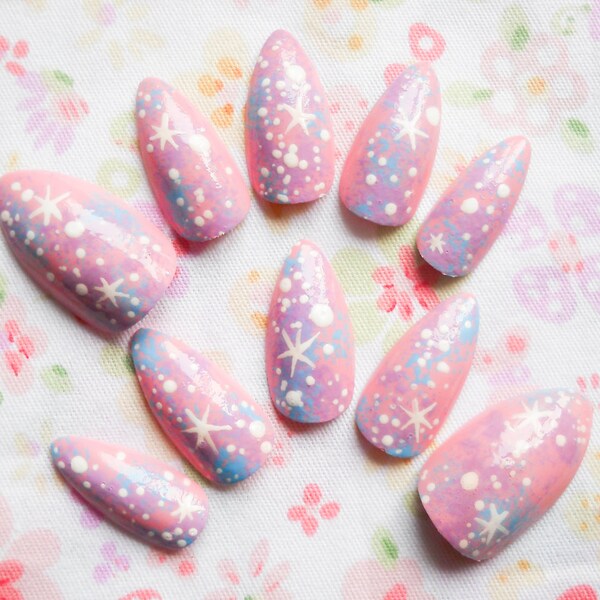 Pastel Galaxy stiletto Nails, Fake Nails, kawaii nagels, cute Nails, druk op nagels, roze, pastel