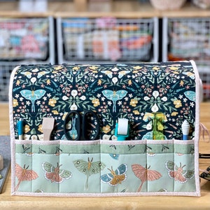 Flutter and Flower - A Sewing Machine Dust Cover and Mat Quilt Pattern - Digital Pattern PDF Download BRD-014Q