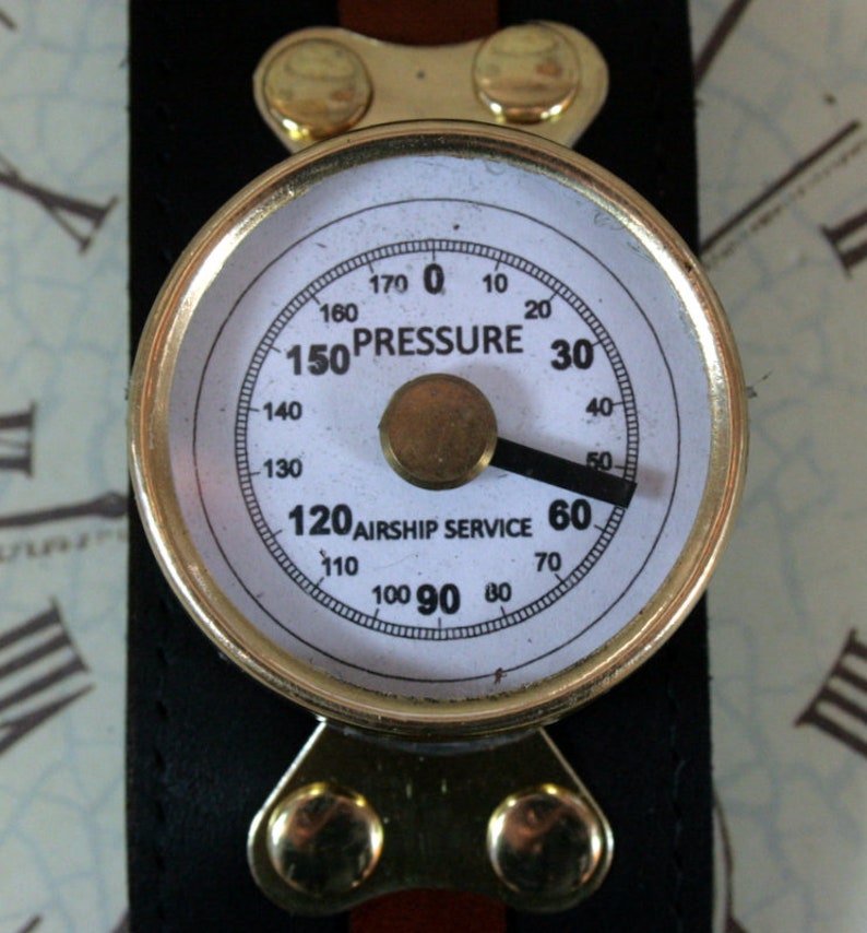 Pressure gauge wrist cuff, Steampunk wrist cuff, black leather cuff, brown leather cuff, LARP instrument bracer, Cosplay Accessory image 2