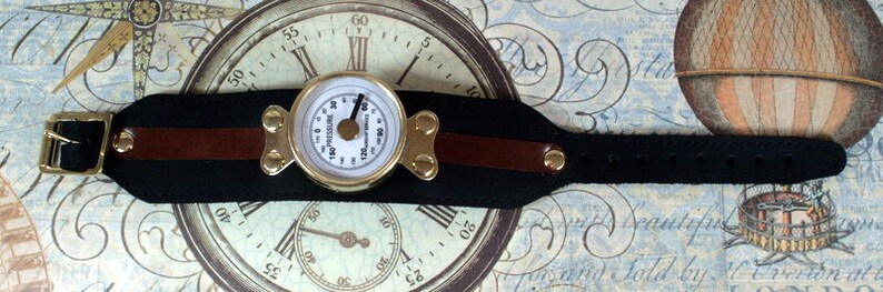 Pressure gauge wrist cuff, Steampunk wrist cuff, black leather cuff, brown leather cuff, LARP instrument bracer, Cosplay Accessory image 3