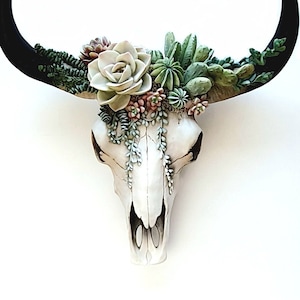 Cactus Bull Skull, Cow Skull, Southwest Decor, Wall Cow Skull, Painted Cow Skull, Succulent Wall Decor, Succulents, Resin Cow Skull, Skull,