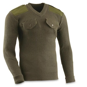 Jordanian Military Olive Drab Commando Sweater with 2 Pockets