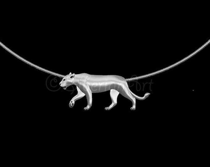 Lioness necklace - Sterling silver