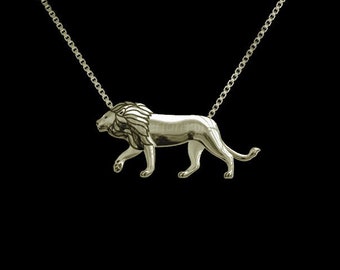 Lion necklace - Solid 14k Gold